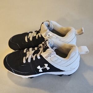 Under Armour Youth Baseball Cleats